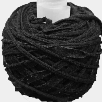 Black Cotton Yarn Thumbnail